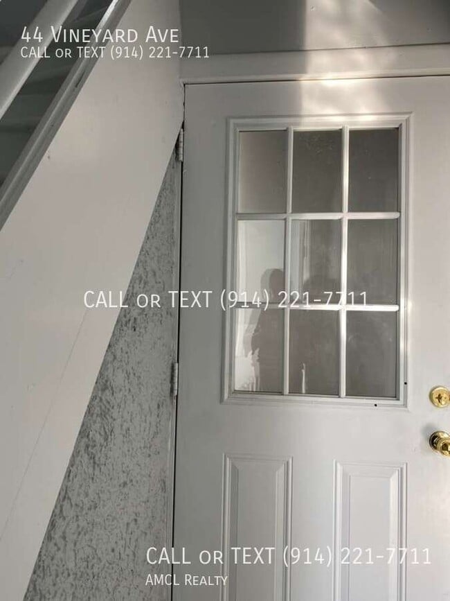 Photo - 44 Vineyard Ave Apartment