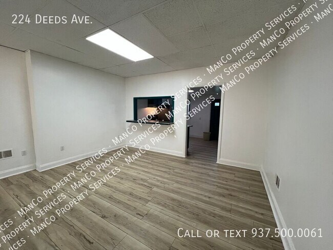 Building Photo - 224 Deeds Ave