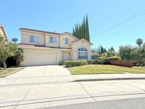 Building Photo - 3236 Pomerado Dr