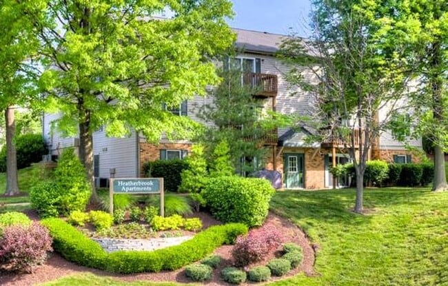 Building Photo - Heatherbrook