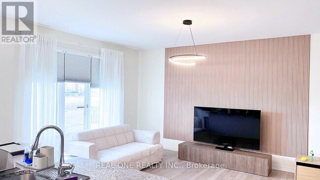 Building Photo - 3478 Vernon Powell Dr