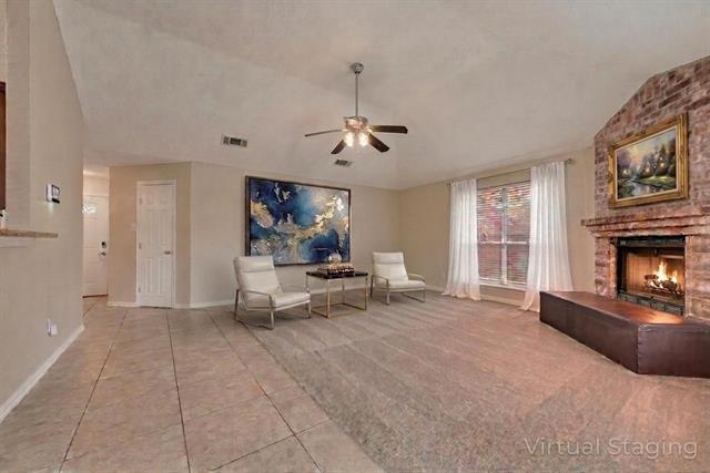 Foto del edificio - 4958 Briar Oaks Ln