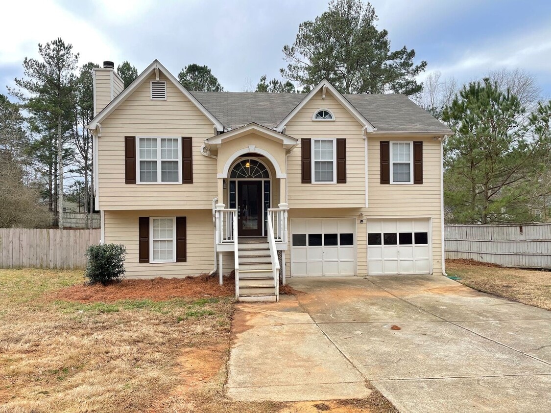 Primary Photo - 4 Bedroom/3 Bath house in Acworth