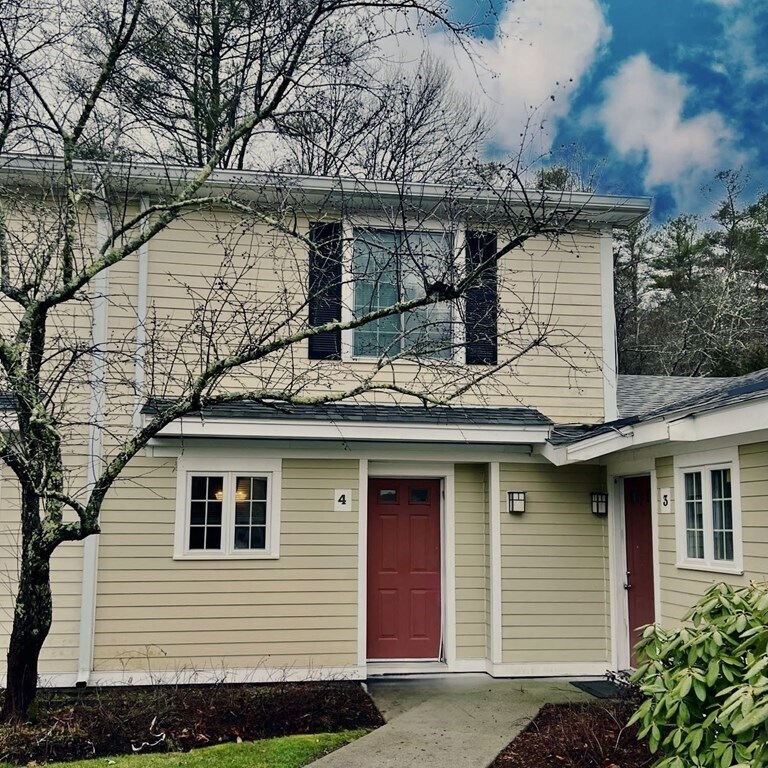 10 Ln Unit 4, South Easton, MA 02375 Condo for Rent in South
