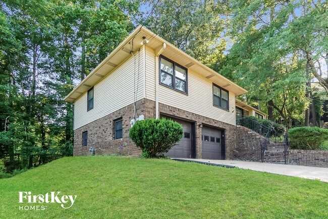 Foto del edificio - 3500 Ridgecrest Dr