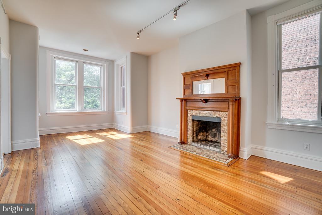 Foto principal - 1747 18th St NW