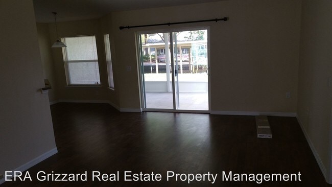Building Photo - 12623 Pine Island Dr