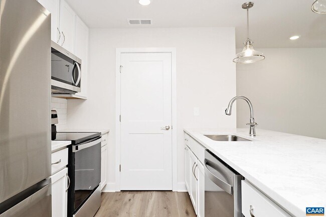 Building Photo - 5059 Mary Jackson Ct