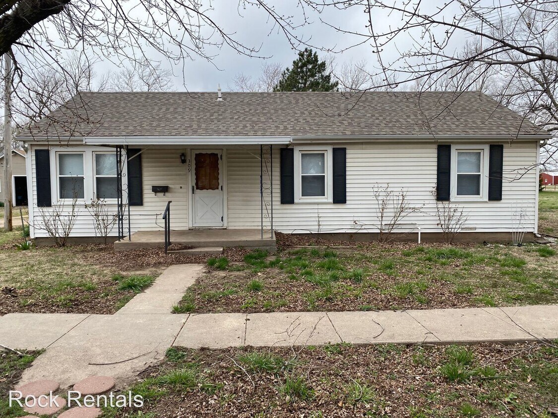 Foto principal - 3 br, 1 bath House - 309 S 8th