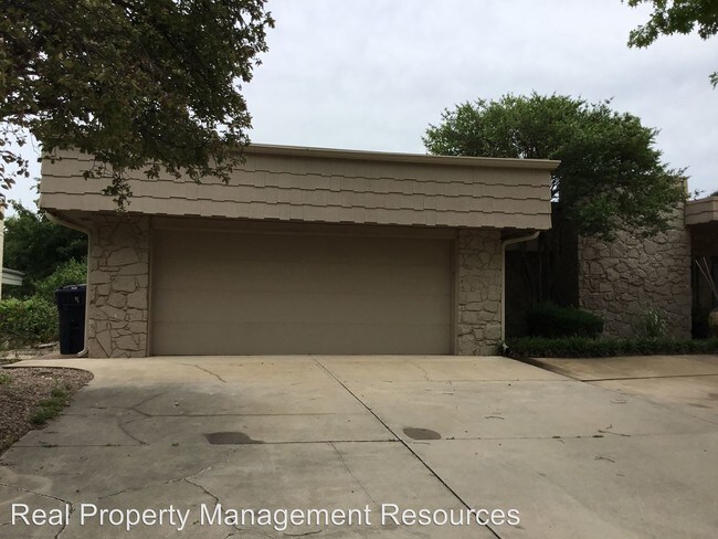 Building Photo - 12932 Green Valley Dr