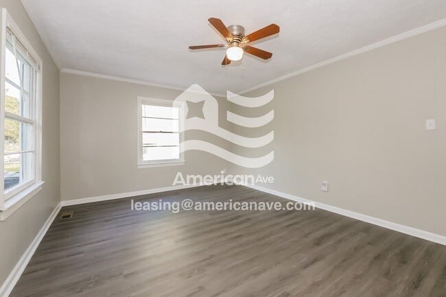 Building Photo - 1309 Alma Ave