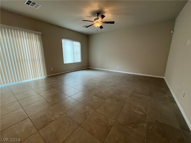 Building Photo - 8339 Gold River Ct