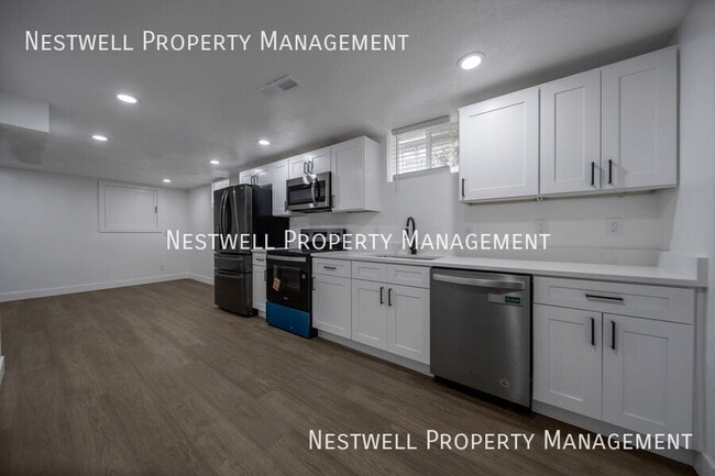Building Photo - 2870 S 8950 W