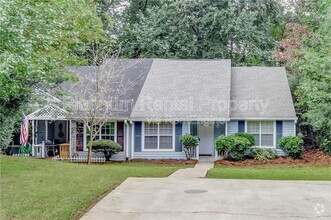 Building Photo - 5113 Hill Farm Dr NE