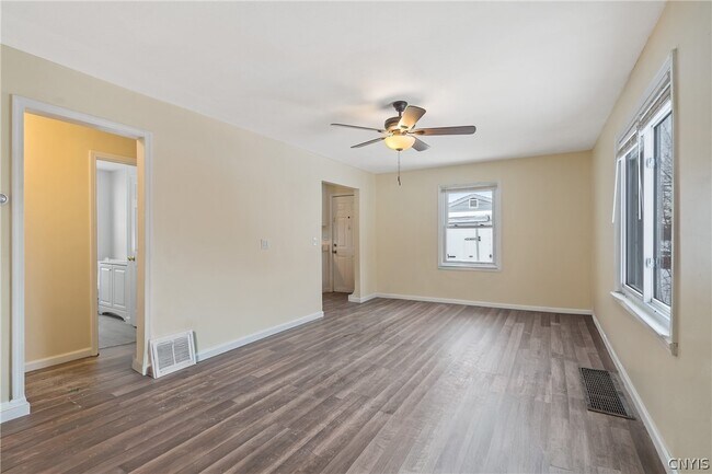 Foto del edificio - 429 Beechwood Ave