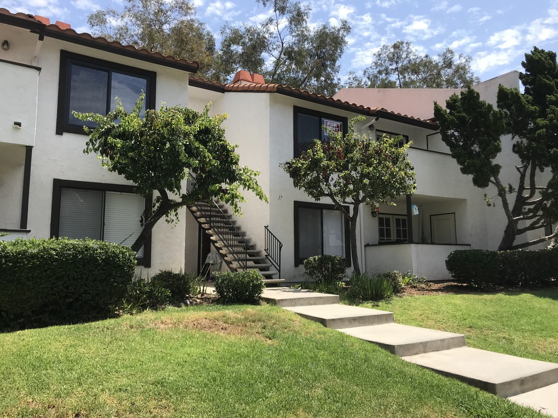 Primary Photo - 5025 Collwood Way