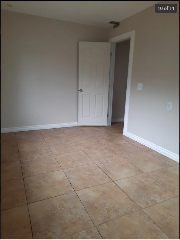 Foto del edificio - 117 E 16th St