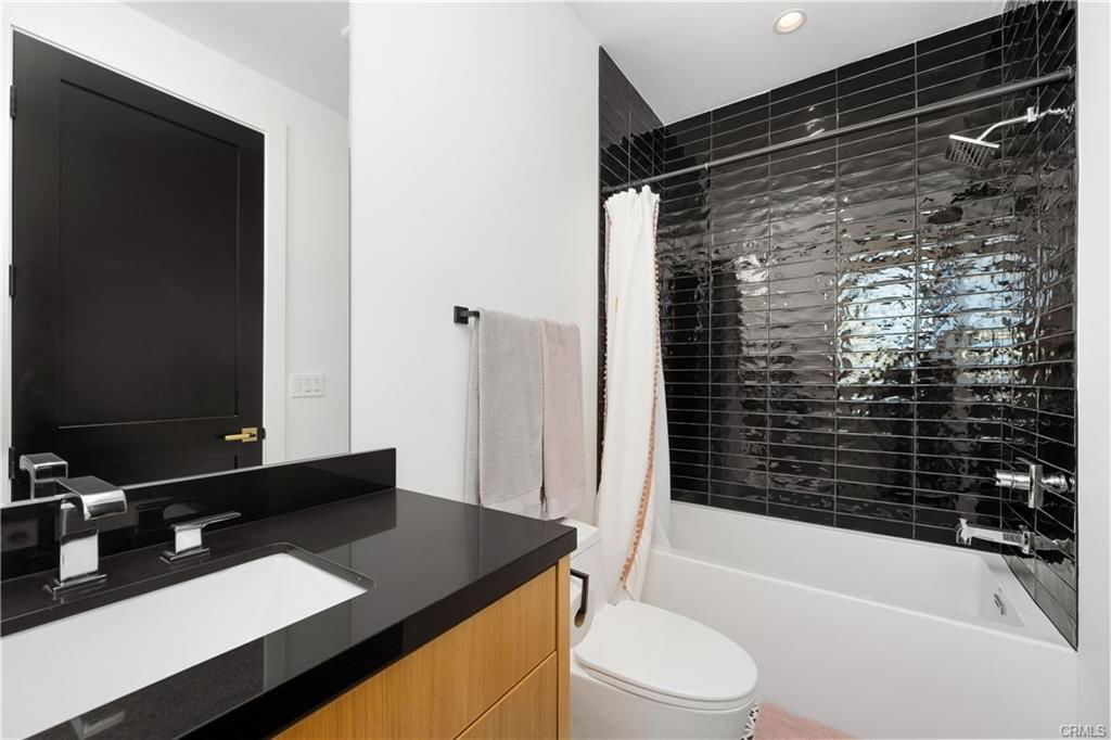 Foto principal - 4543 Lennox Ave