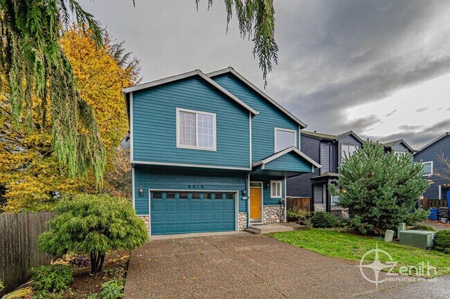 Photo - 6010 NE 56th St House