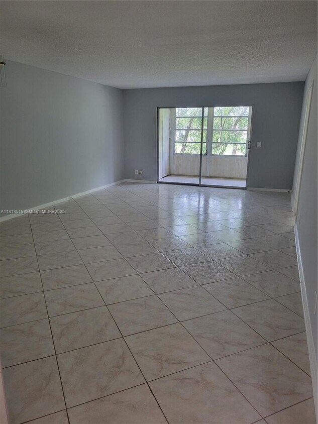 Primary Photo - 1300 SW 125th Ave