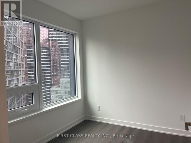 Building Photo - 8 Wellesley St W