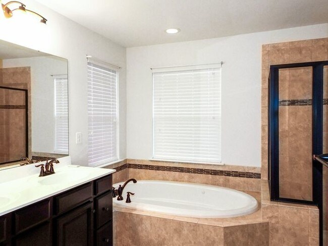 Foto del edificio - 9133 Maytide St