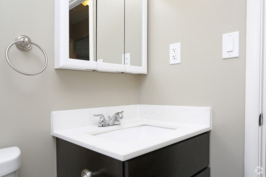 Bathroom Fixtures Hayward Ca the grove rentals - hayward, ca | apartments Bathroom Fixtures Hayward Ca the grove rentals - hayward, ca | apartments