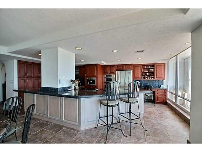 Foto del edificio - 2200 S Ocean Ln