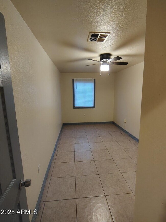 Foto del edificio - 126 N 9th Ave