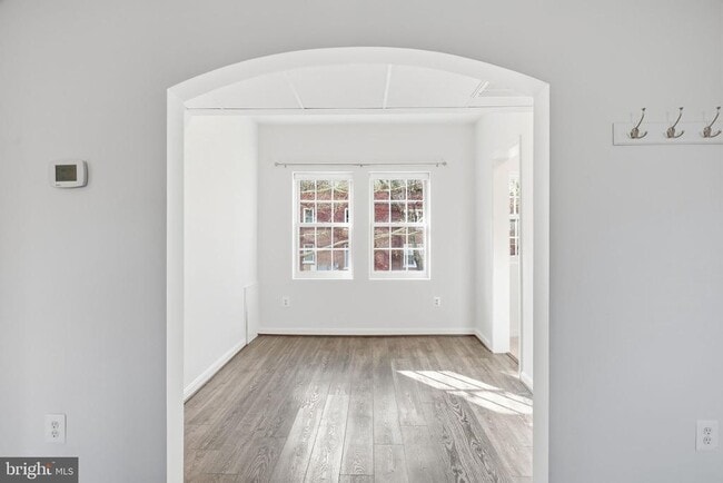 Building Photo - 1744 N Rhodes St