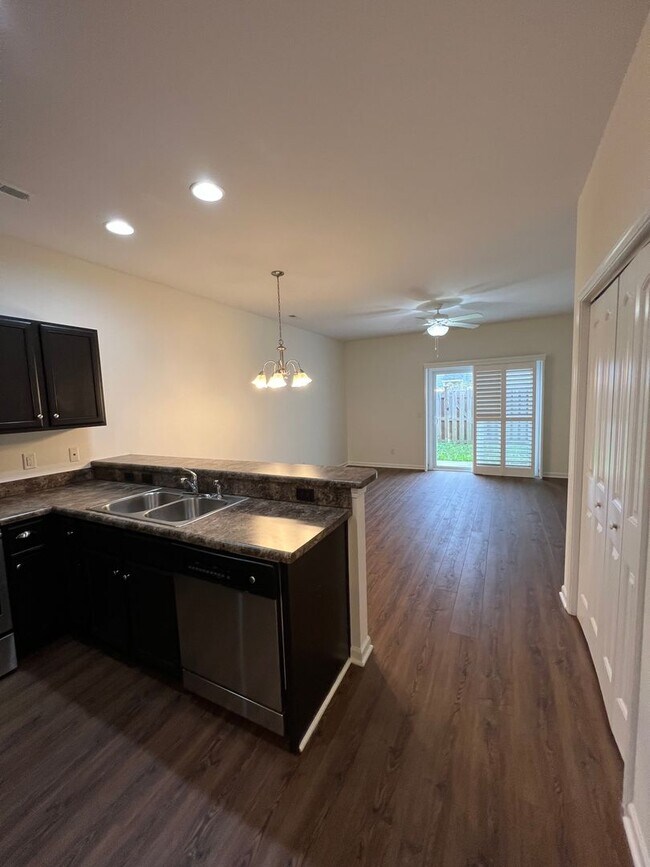 Foto del edificio - SAYLOR'S WATCH - 3 Bedroom Townhome in Mon...