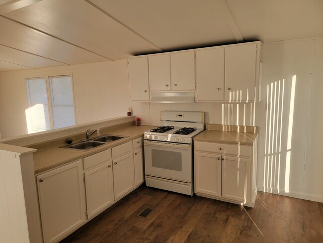 Foto del edificio - 2 Bedroom Mobile Home In Bullhead City