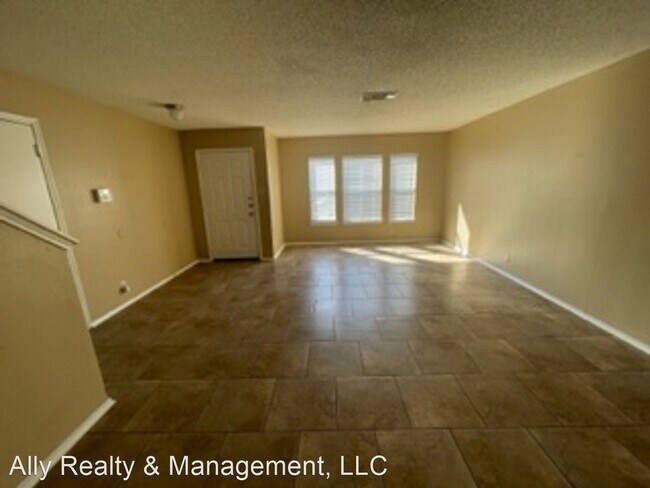 Building Photo - 3 br, 2.5 bath House - 31 Messenger Creek