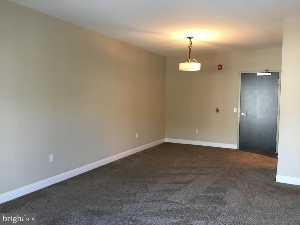 Foto principal - 9 N 7th St