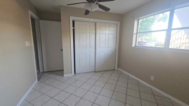 Foto del edificio - 4061 NW 9th Ave