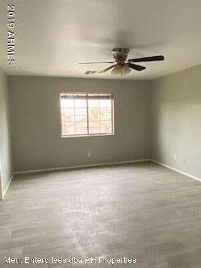 Foto del edificio - 3 br, 2.5 bath House - 15375 W POST CIRCLE