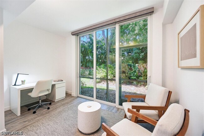 Foto del edificio - 859 Tanbark Dr