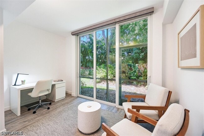 Building Photo - 859 Tanbark Dr