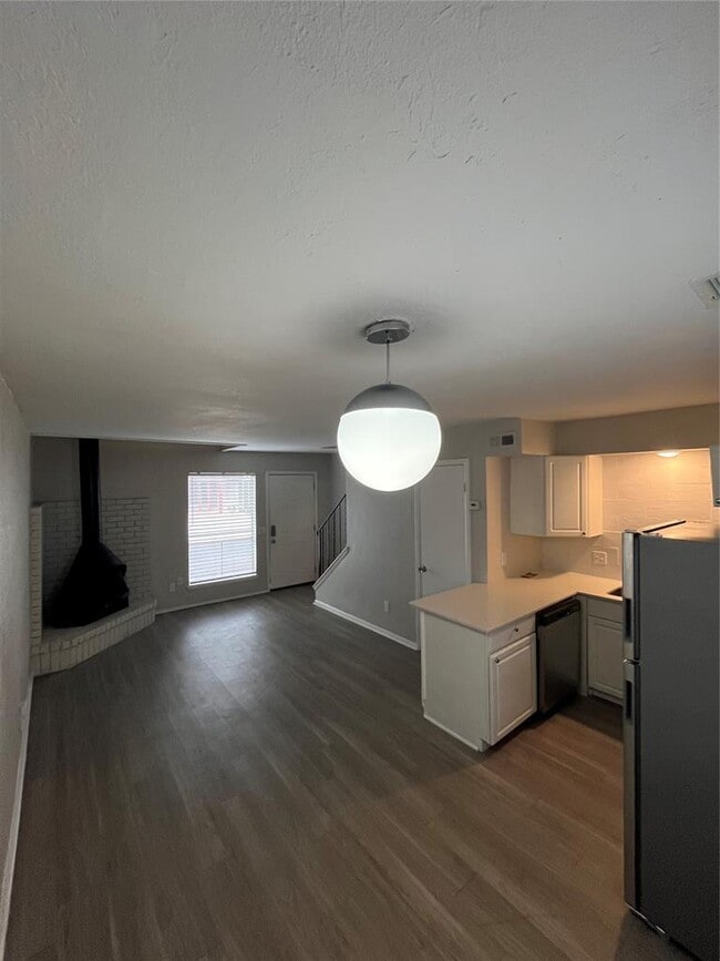 Foto del edificio - 401 NW 24th St