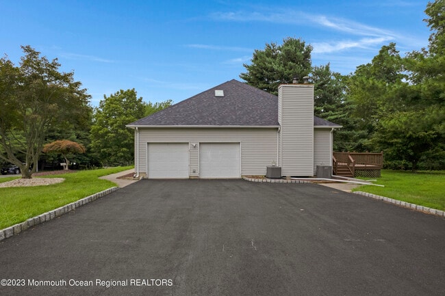 Building Photo - 38 Knob Hill Rd