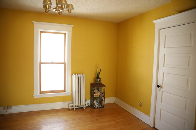 Foto del edificio - 1619 Washington St NE