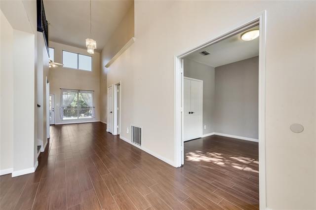 Building Photo - 1379 Edmonton Dr