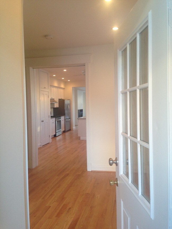 Building Photo - 2134 Flagler Pl NW