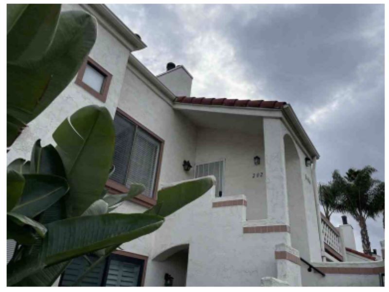 Foto principal - 9454 Twin Trails Dr