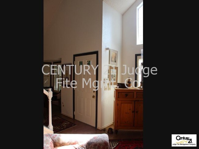Foto del edificio - 17860 Windflower Way