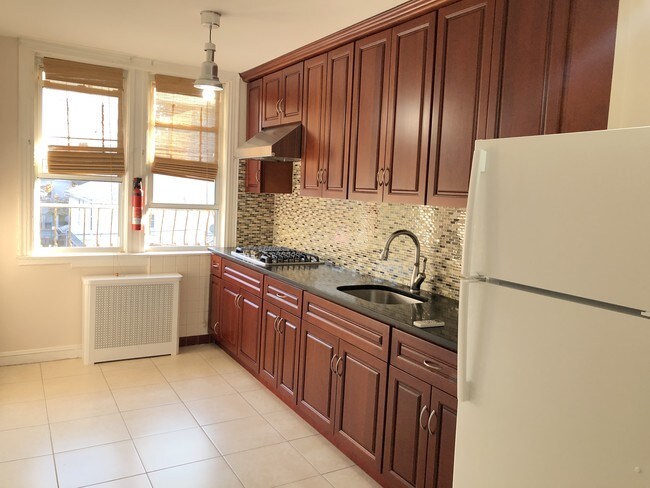 Foto del edificio - 86 Bay Ridge Ave