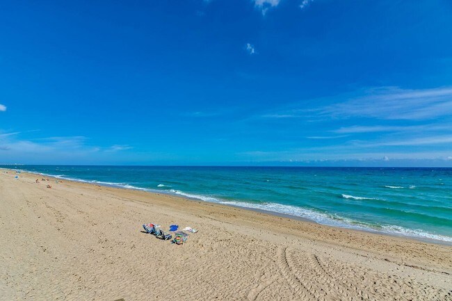 Building Photo - 3460 S Ocean Boulevard 312