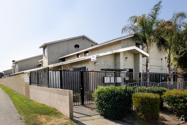 Building Photo - 2826 Cogswell Rd