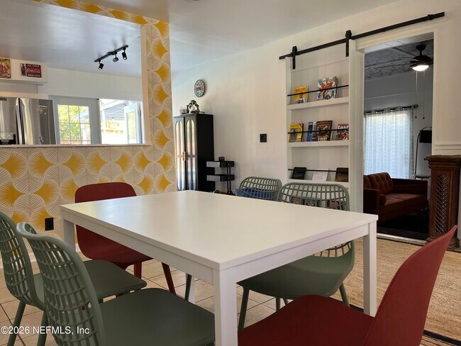 Foto del edificio - 7431 Arble Dr