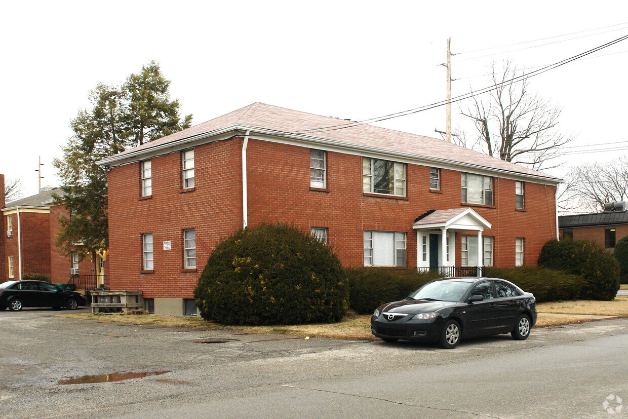 Primary Photo - 3821 Nanz Ave